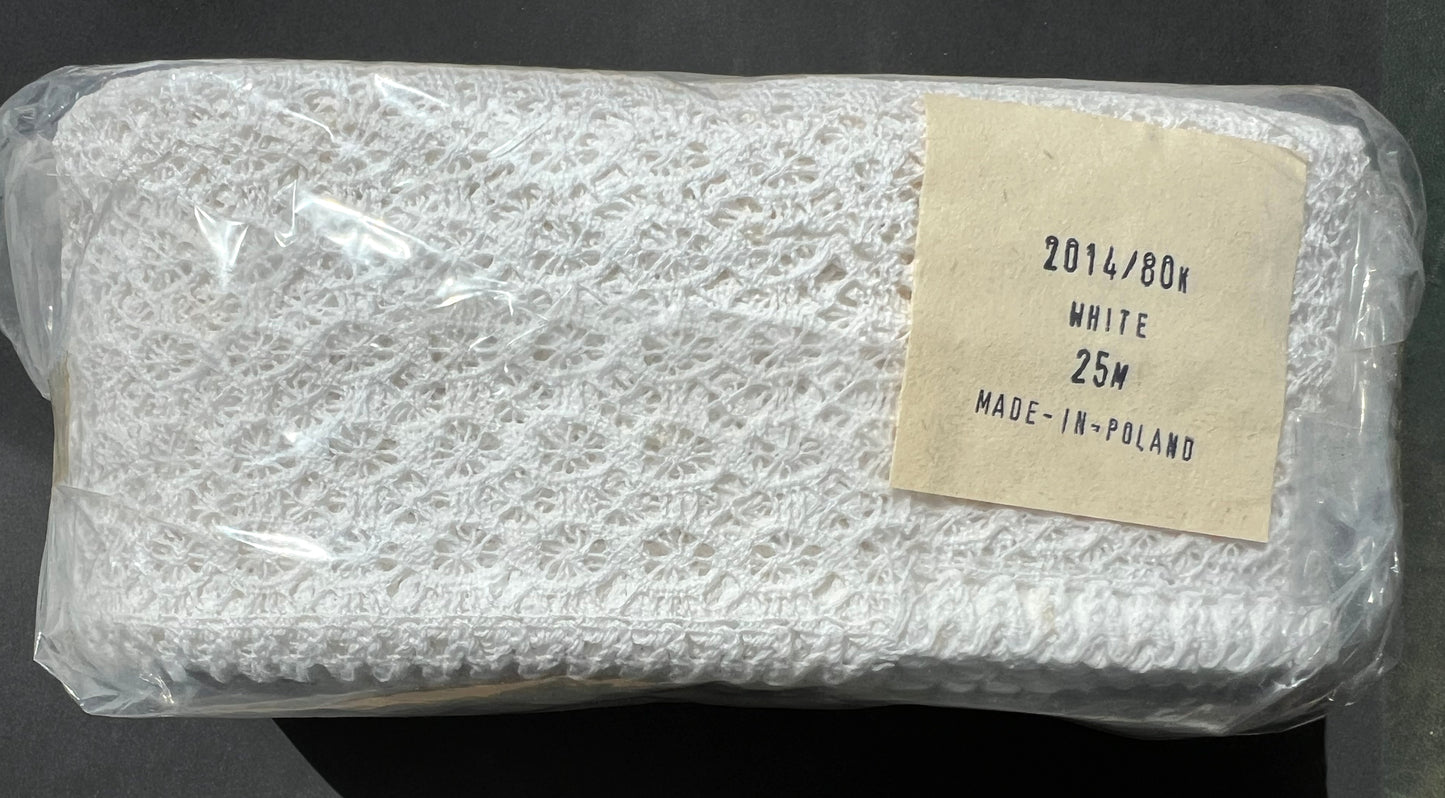 25m of 8cm wide Intricate Vintage White Cotton Trim