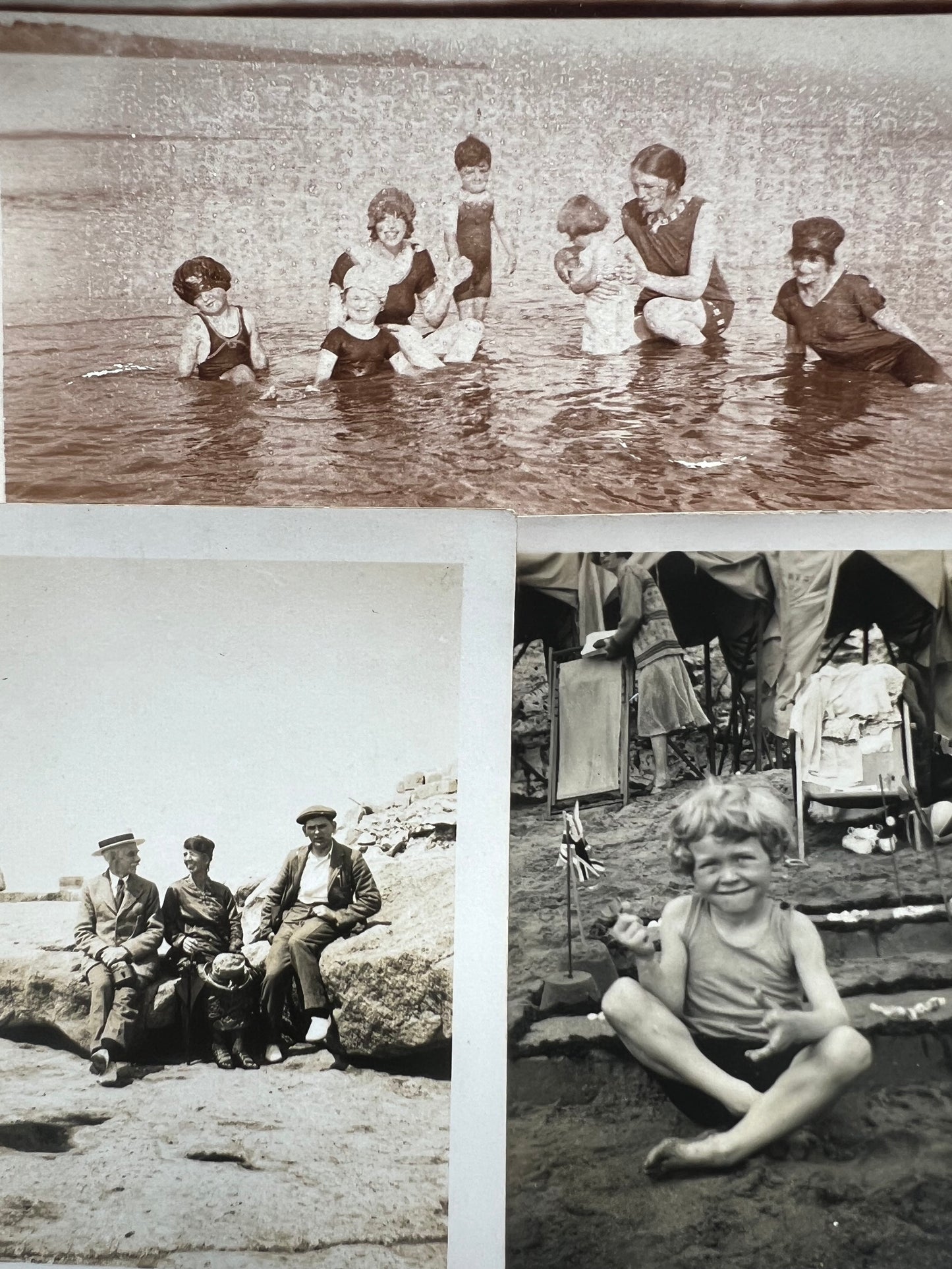 12 Happy Old 1920s/30s Photos of People at the Beach (E12)