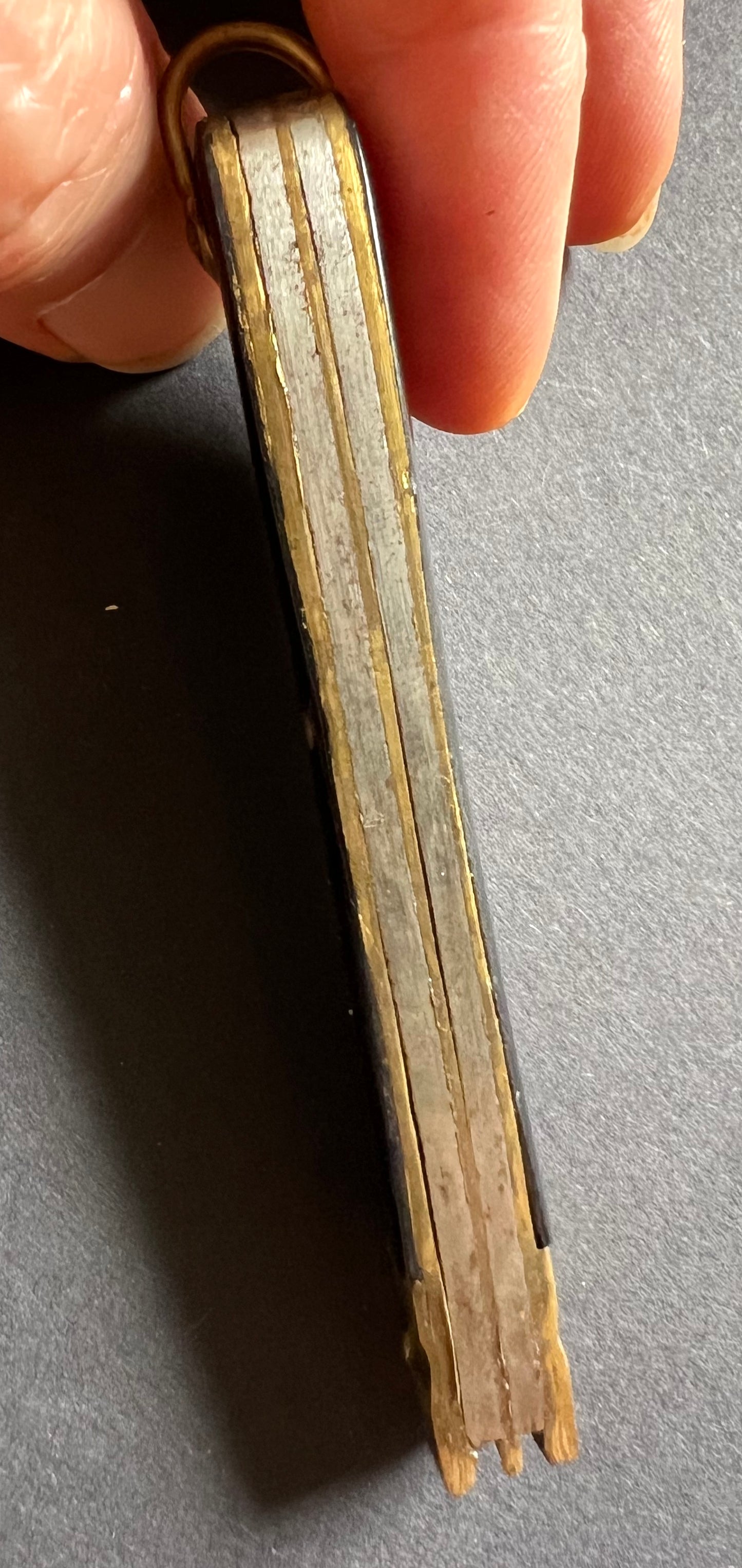 Very Satisfying Vintage Penknife.