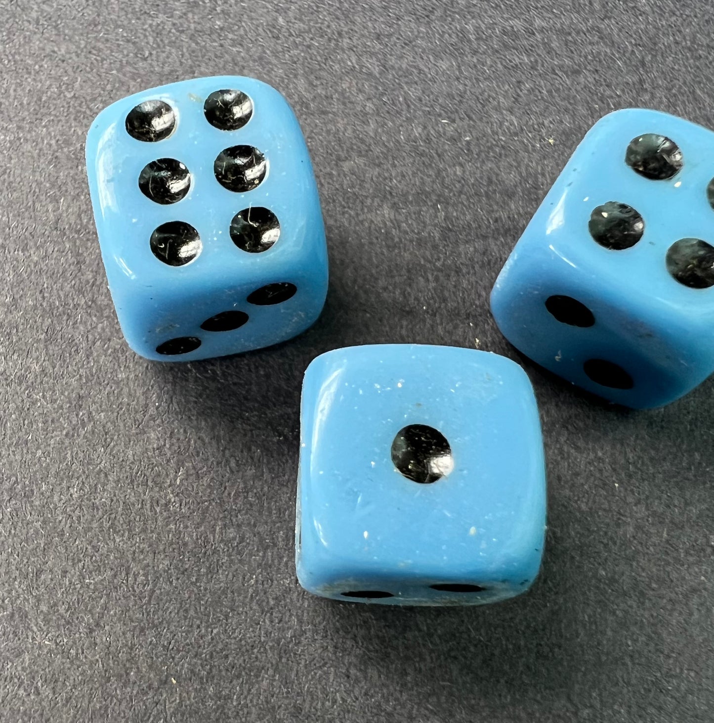 Satisfying Vintage Glass Dice - Black or Blue