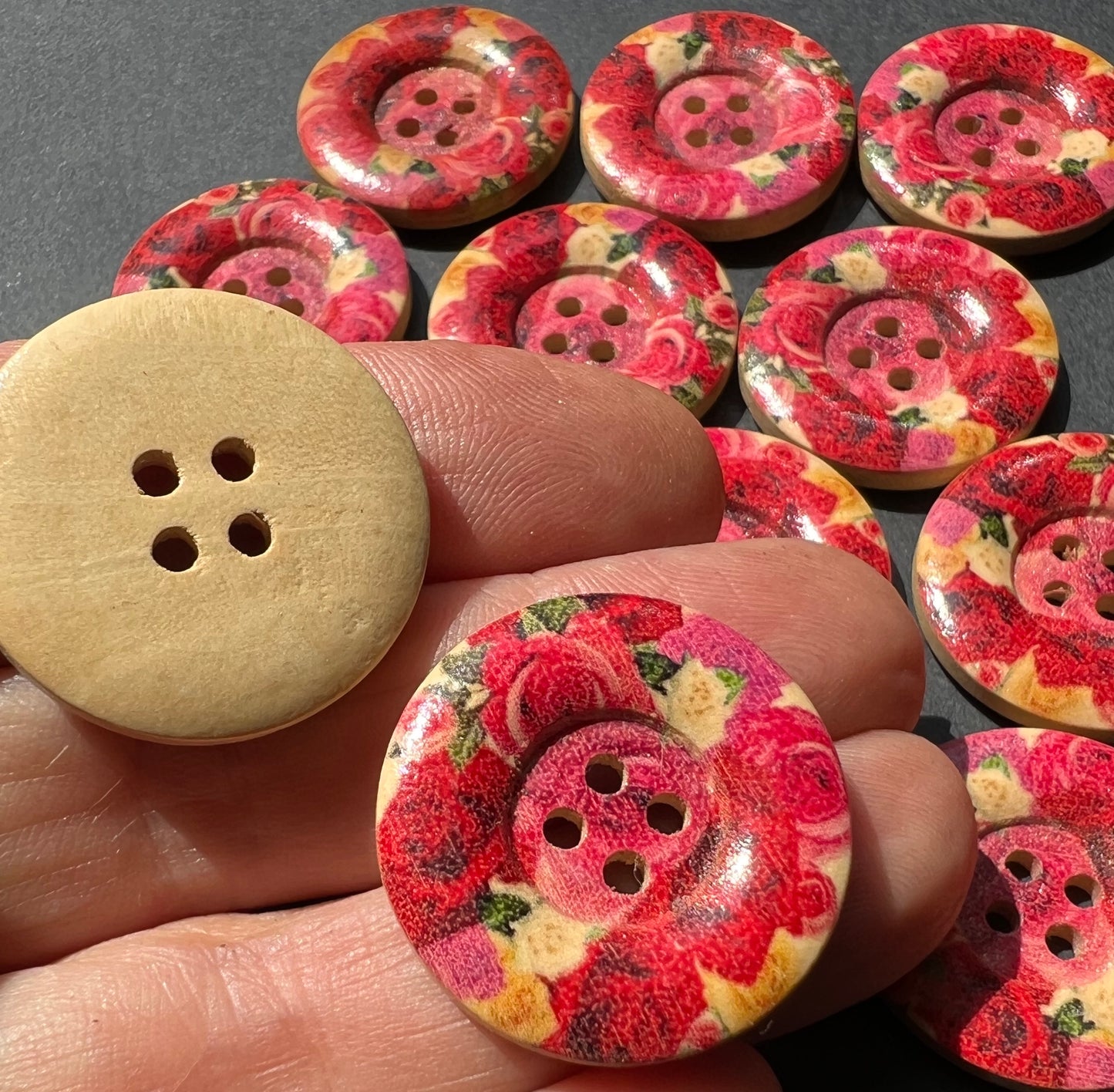 Job Lot of 14 Wooden Red Floral 2.5cm Buttons