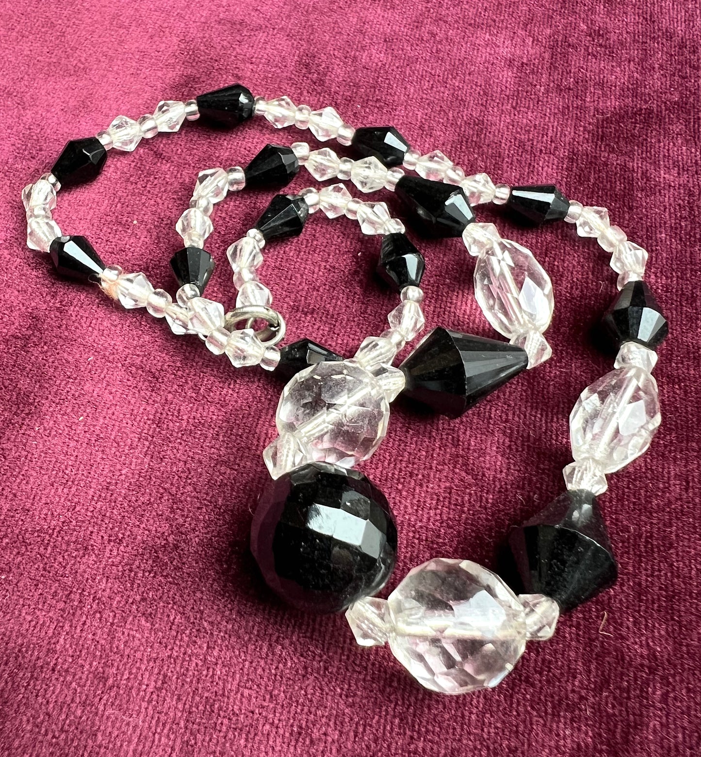 17" Czech 1920s/30s Faceted Black and Clear Crystal Necklace