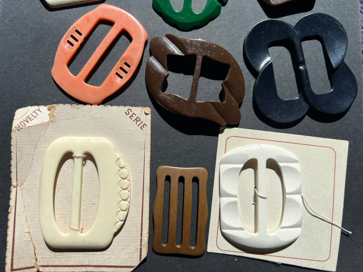 Job Lot of 14 Varied Vintage Coloured Buckles