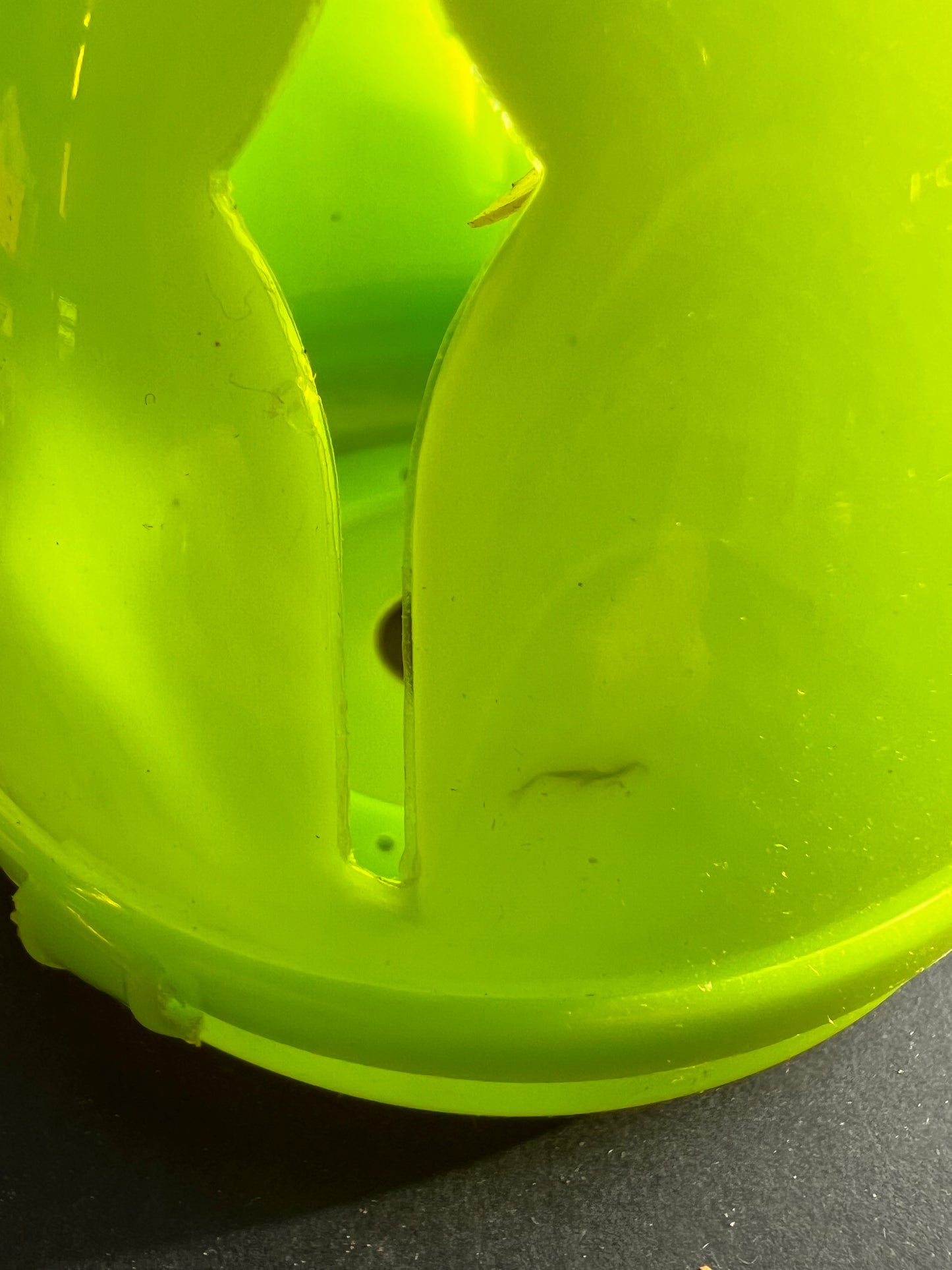 Bright 1950s/60s Wool Holders with Needle Gauge Made in England.