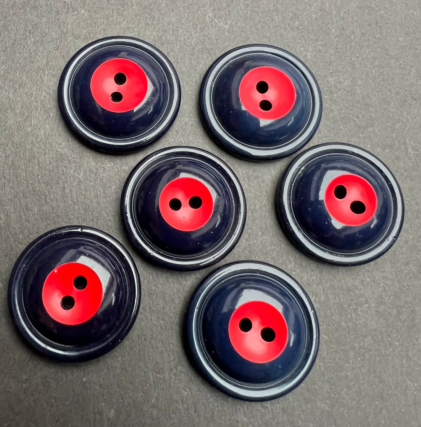 6 Sculptural 2.2cm 2 Tone Navy/Red 1960s Italian Buttons