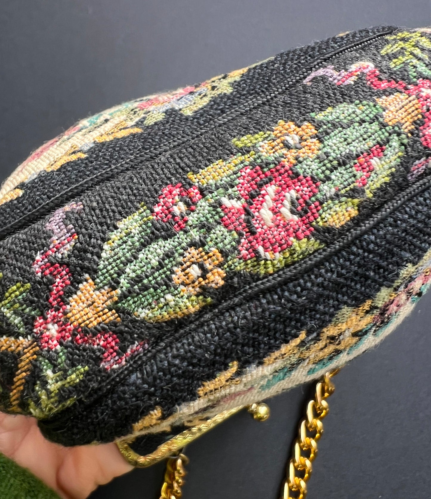 Lovely Vintage Handbag / Purse
