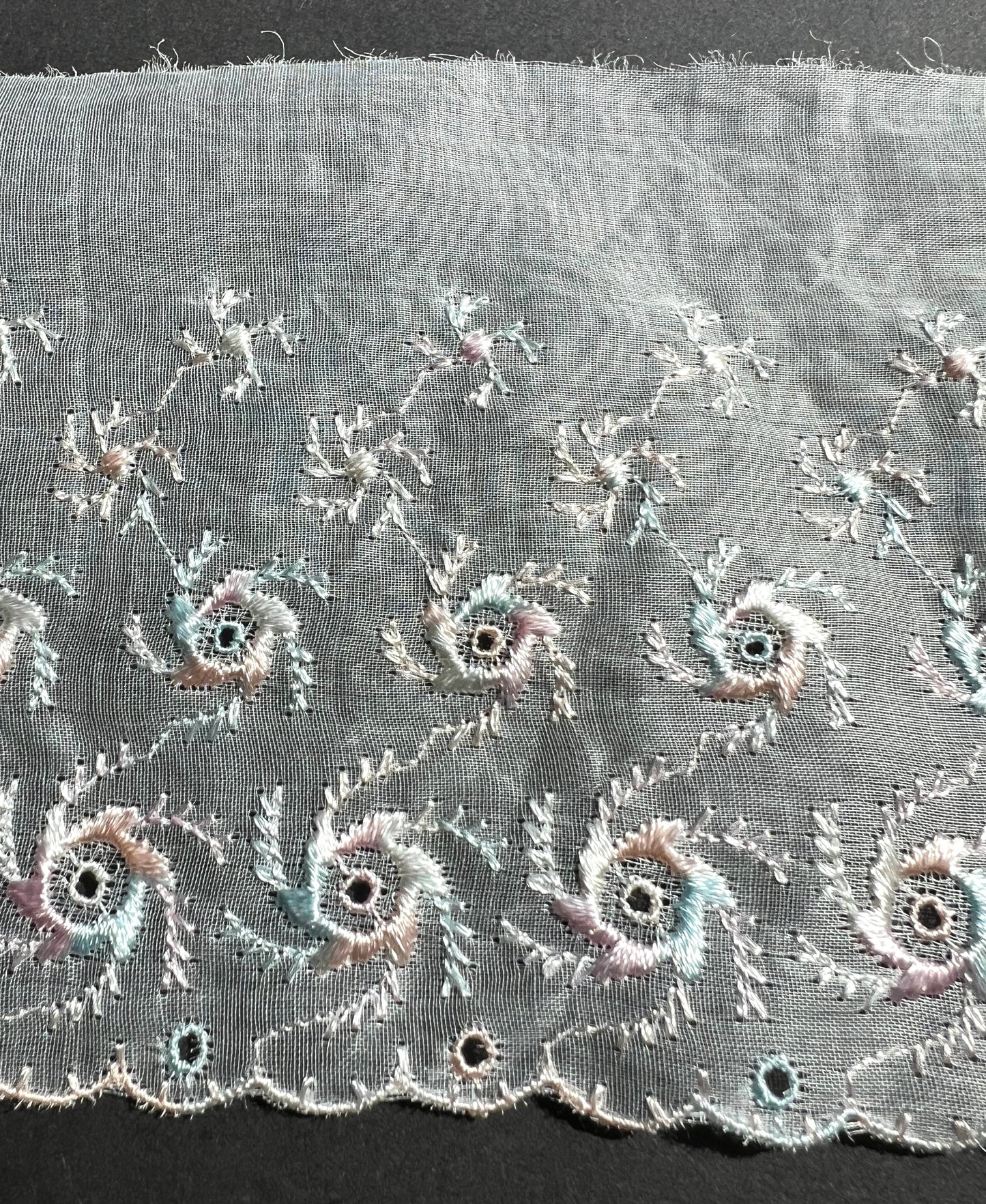 1m Exciting Vintage 11.5cm wide Fireworks Trim