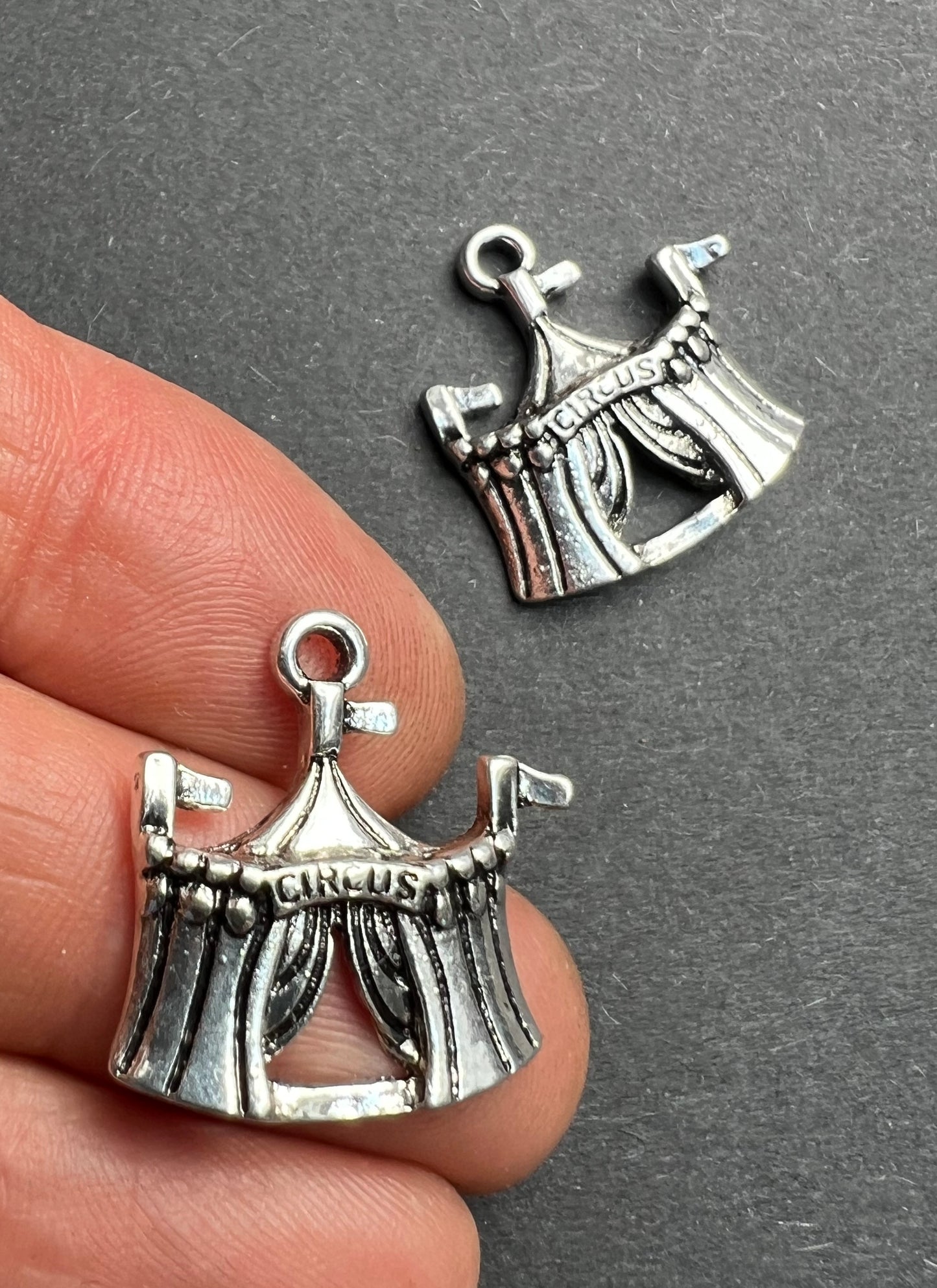 Old fashioned Circus Tent Charms - 1.5cm