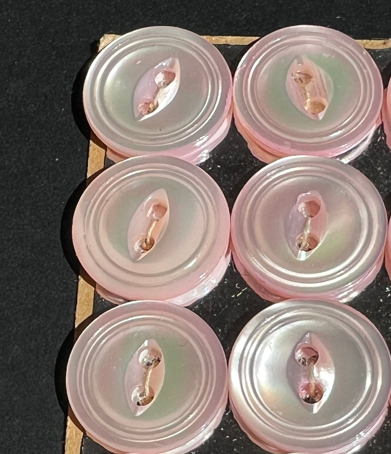 6 or 24 Shimmery Pale Pink 1.3 or 1.5cm Vintage Mother of Pearl Buttons