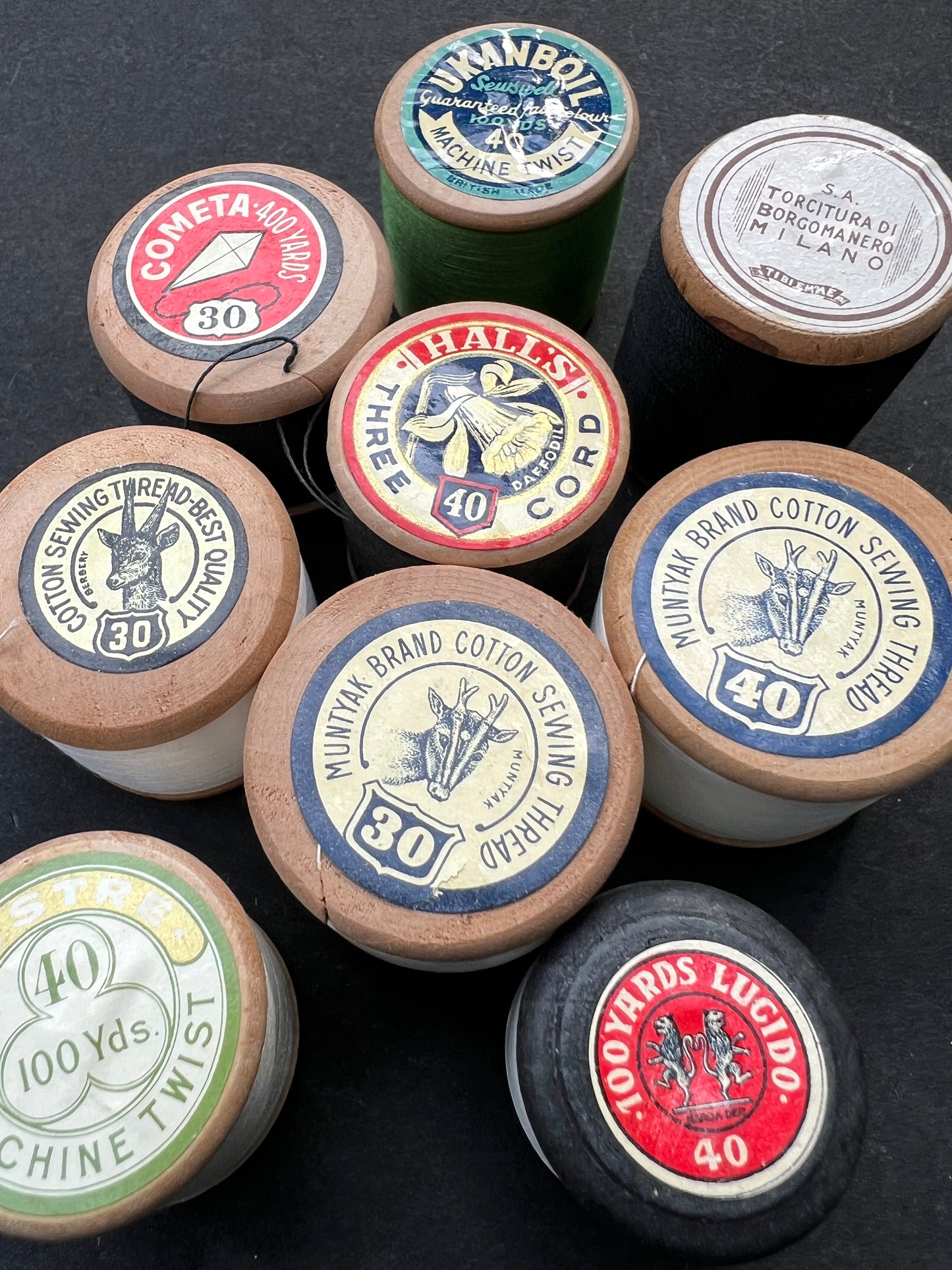 9 Old Wooden Cotton Reels with Good Labels (11)