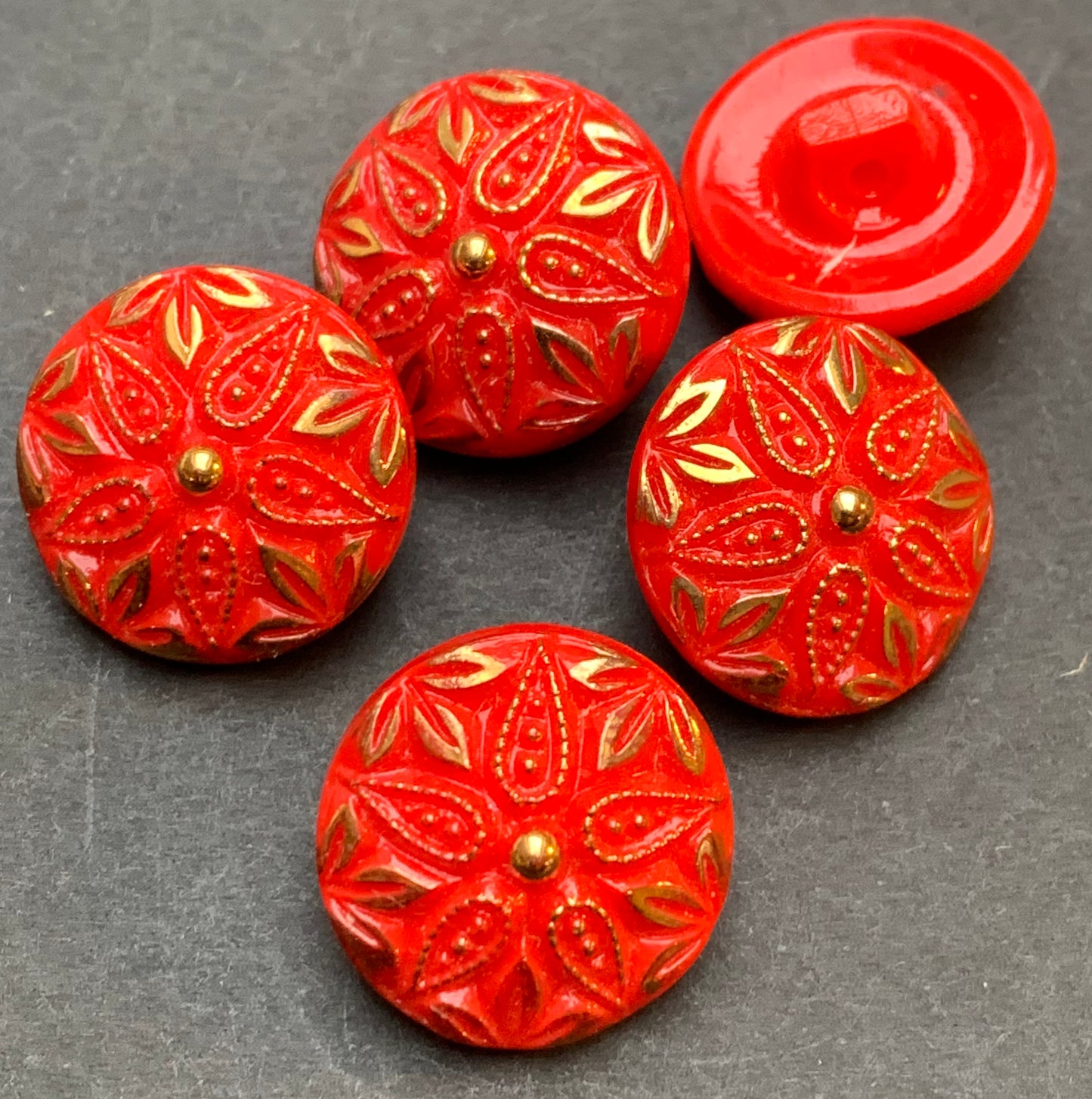 Vibrant Red and Gold Vintage Glass 1.4cm or 2cm Buttons