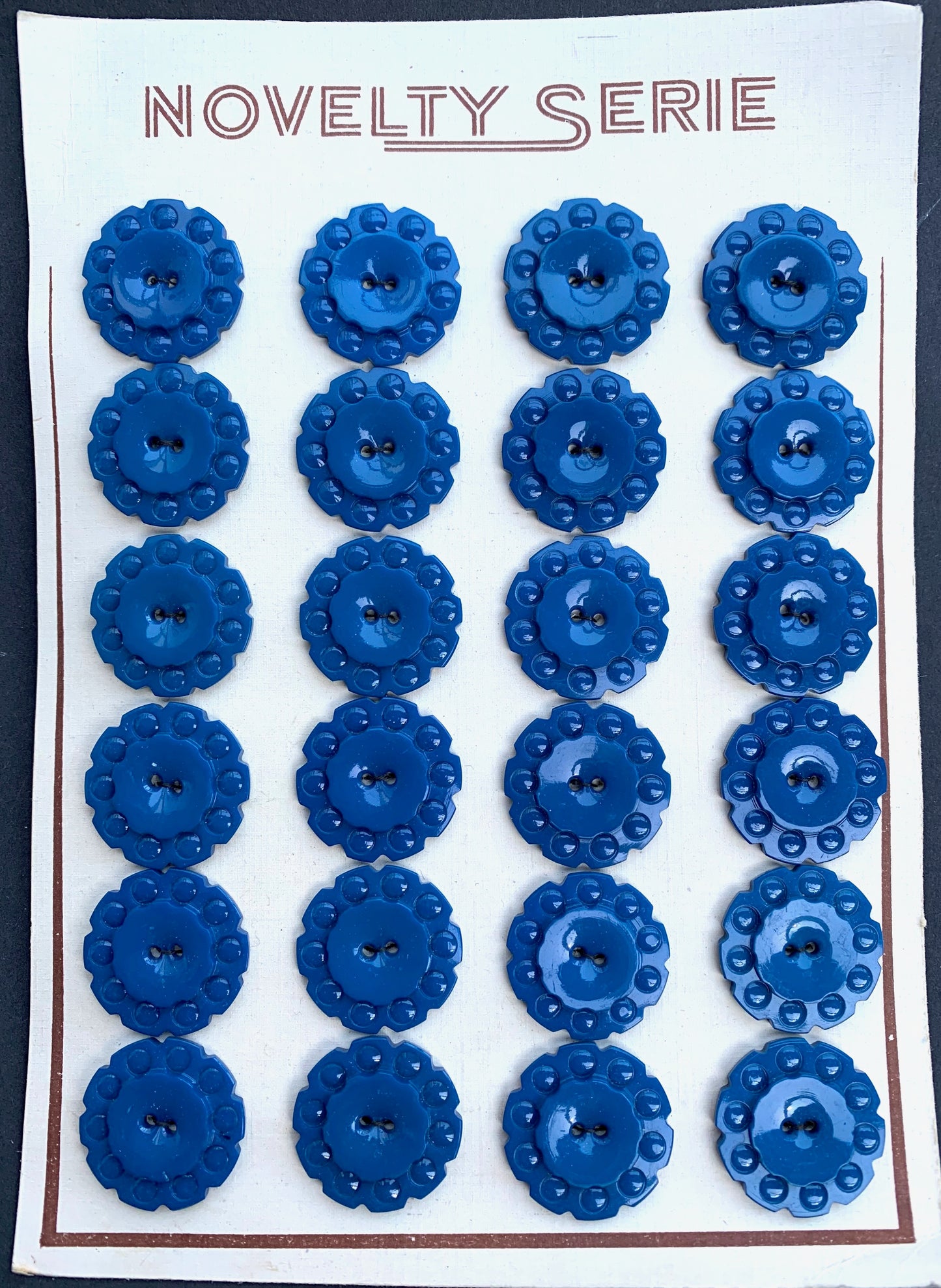 Sapphire Blue vintage Buttons - 1.7cm or 2.2cm, Lots of 6 or Sheet of 24