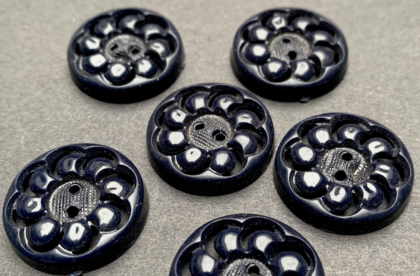 6 Very Dark Blue Vintage French 1.3cm or 2.3cm Buttons