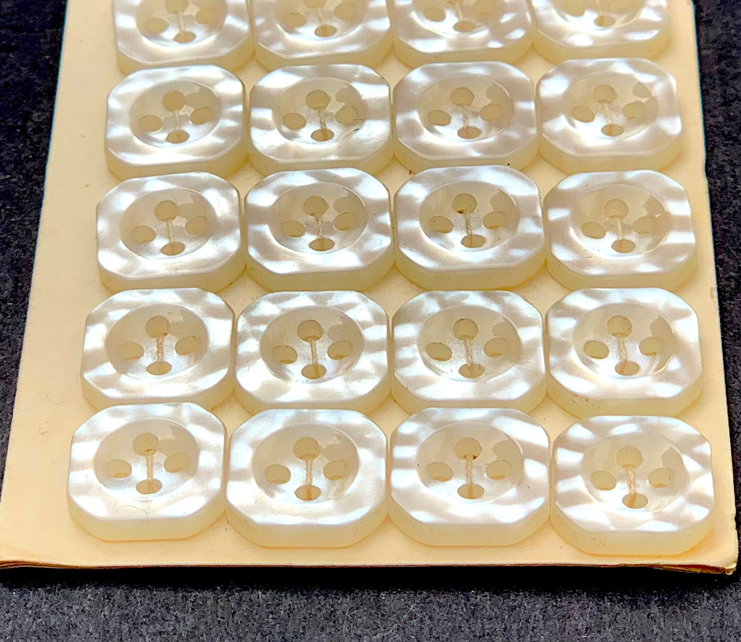 24 Vintage Shimmery Square Lucite 1cm or 1.1cm Buttons