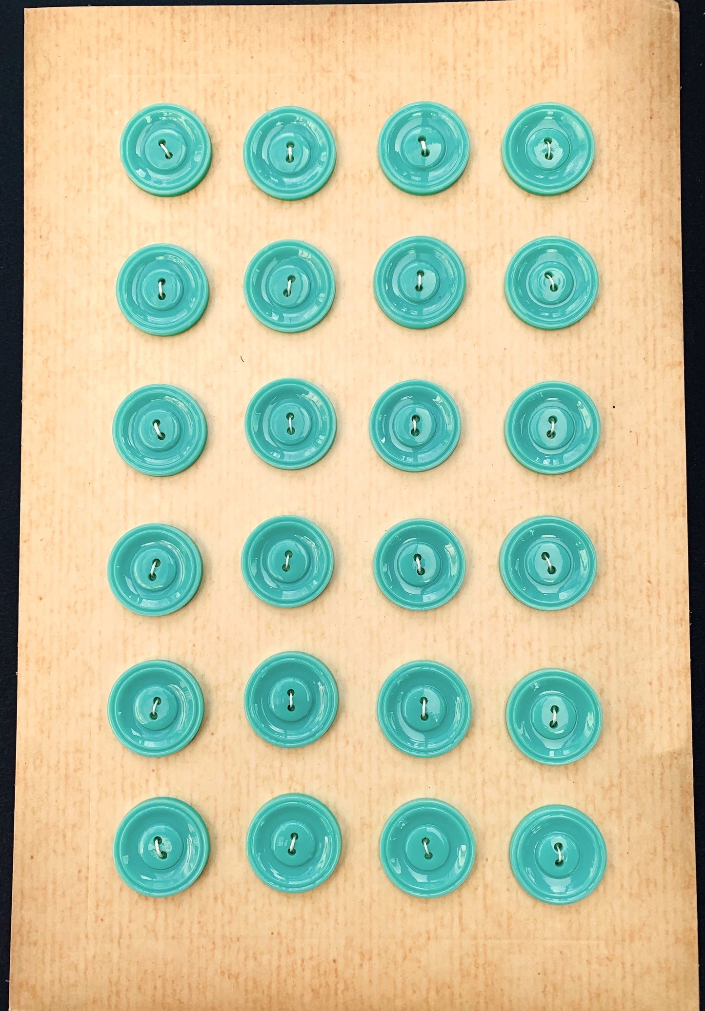 6 or 24 Aqua Turquoise Buttons - 2cm wide