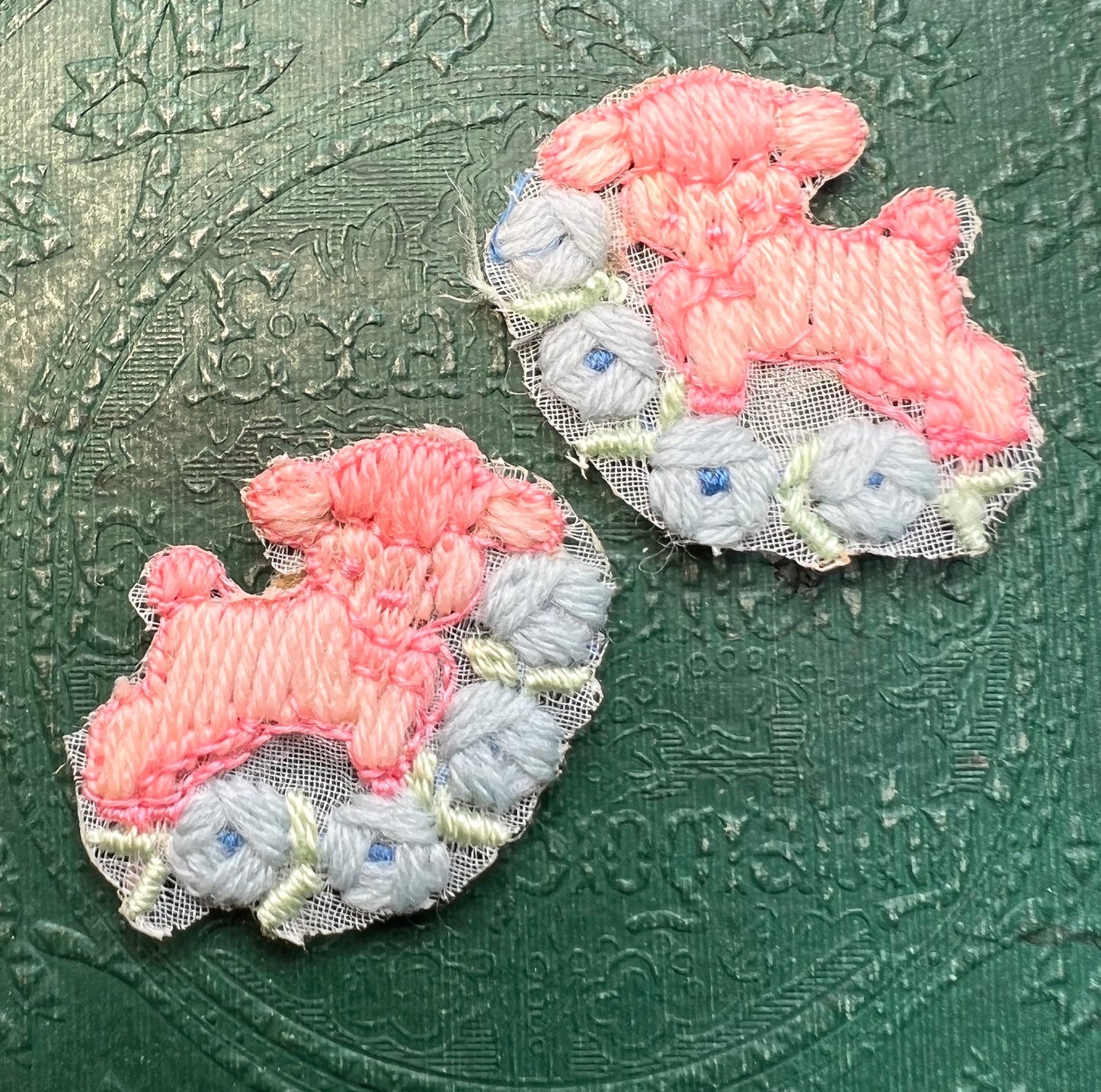 1940s Lambs Playing in Flowers Appliques