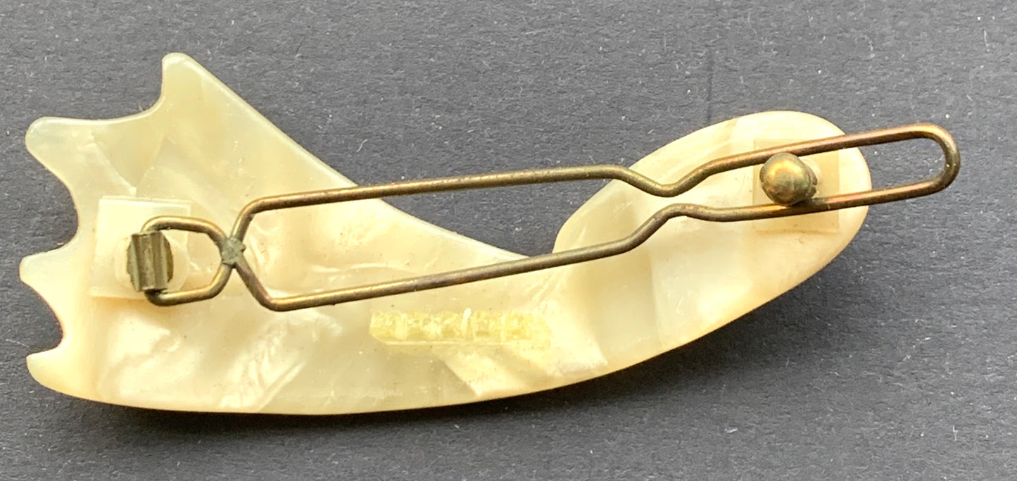 Dramatic 1950s Pearly White Lucite Shooting Star Hair clip