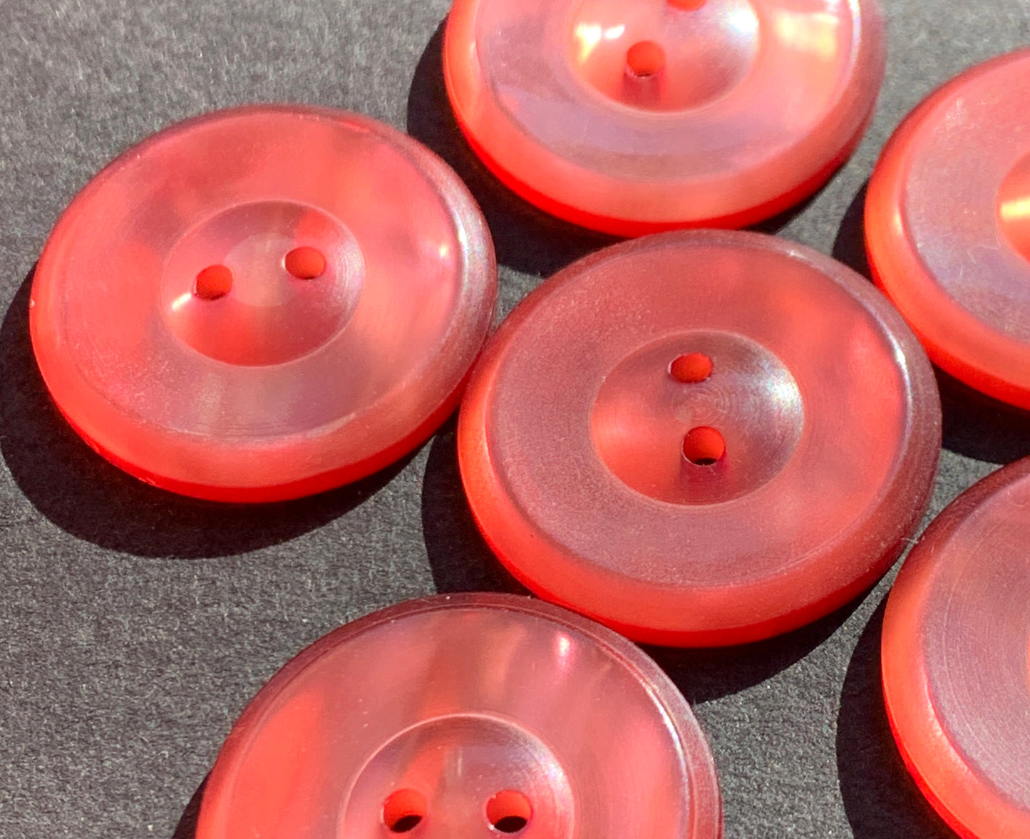 6 Glowing Plum Vintage Lucite 2.5cm Buttons