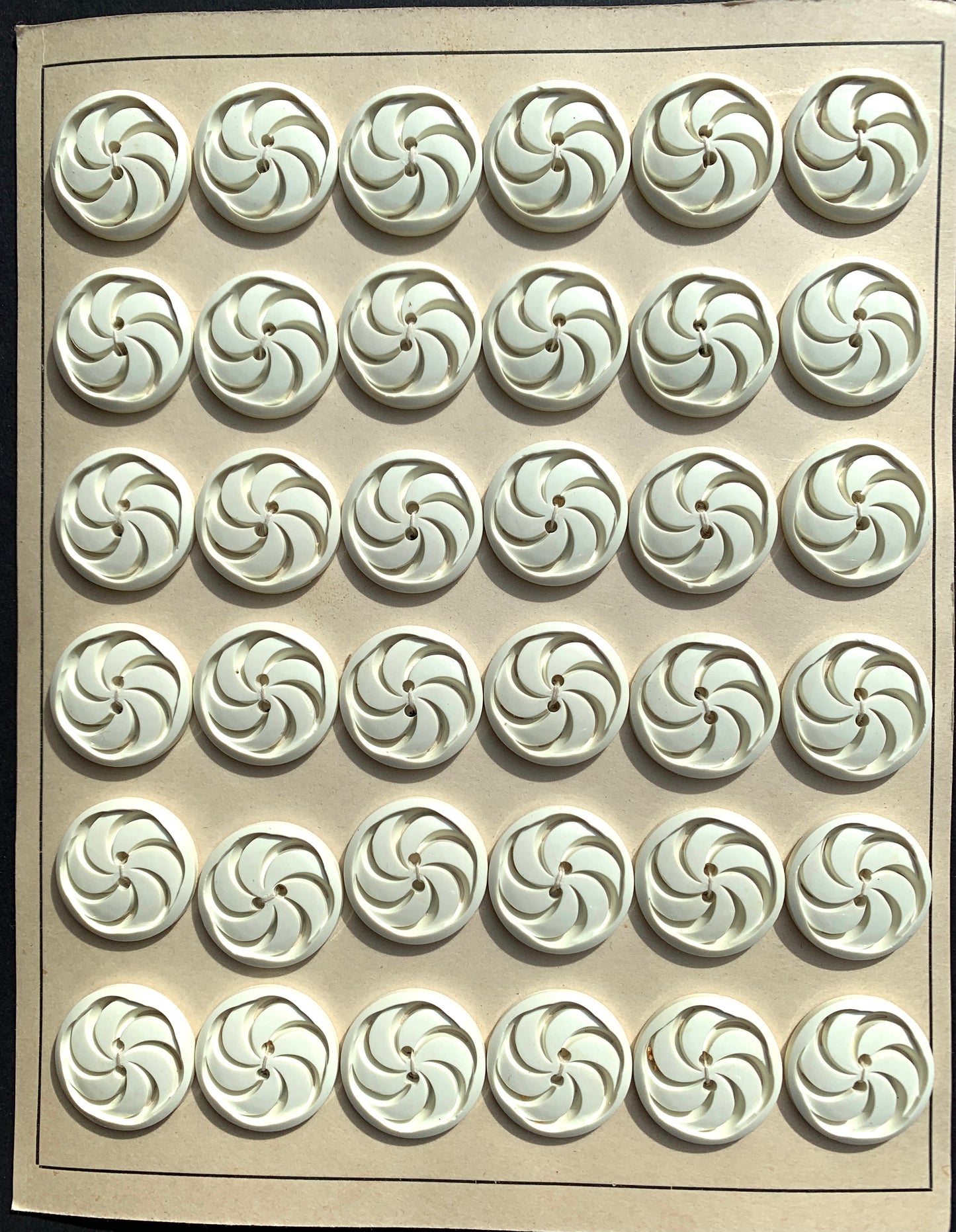 Swirling Soft White 2cm or 1.5cm Vintage Buttons - 36 or 6