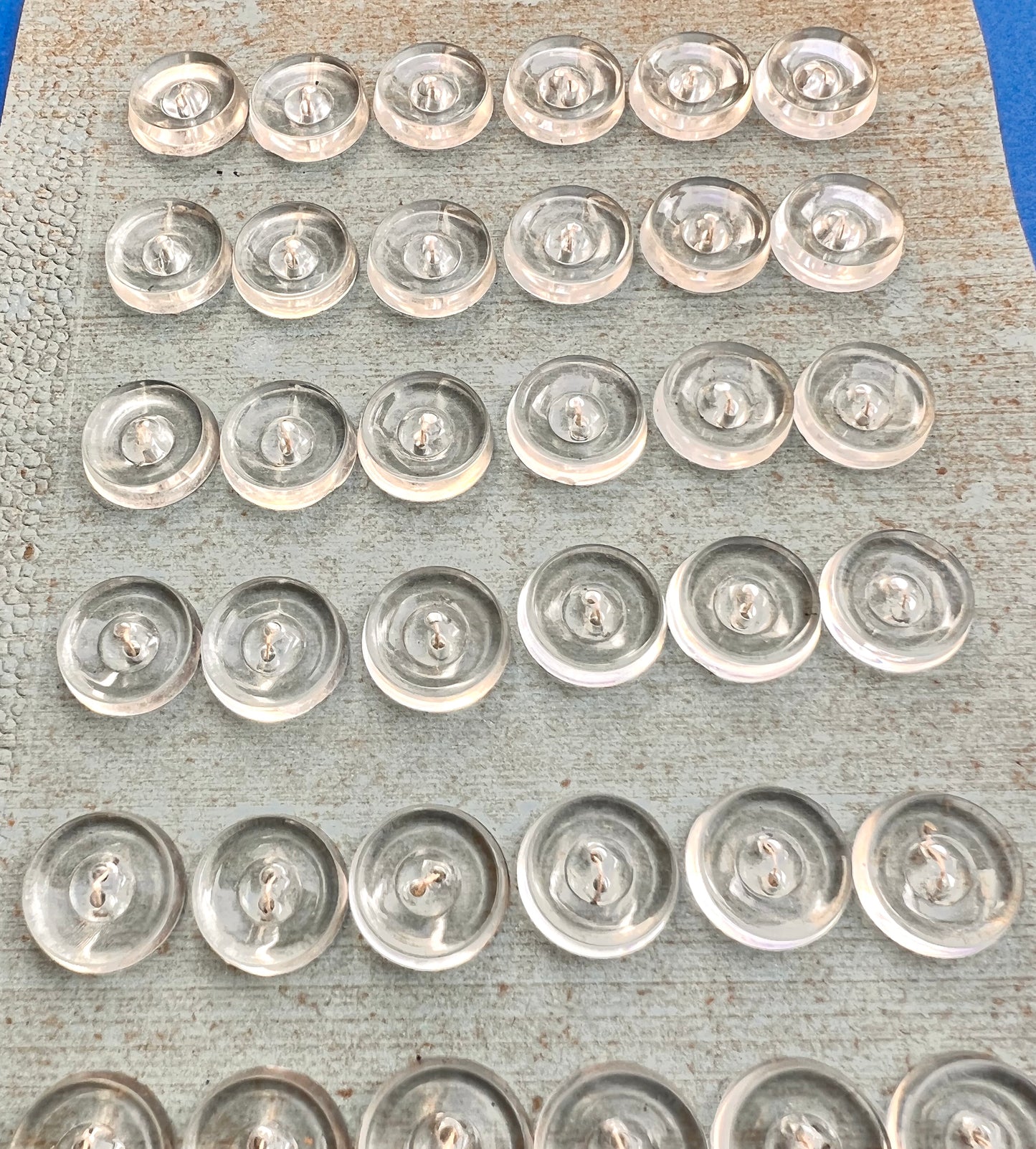 24 x 2cm or 36 x 1.5cm Clear Chunky Vintage Buttons