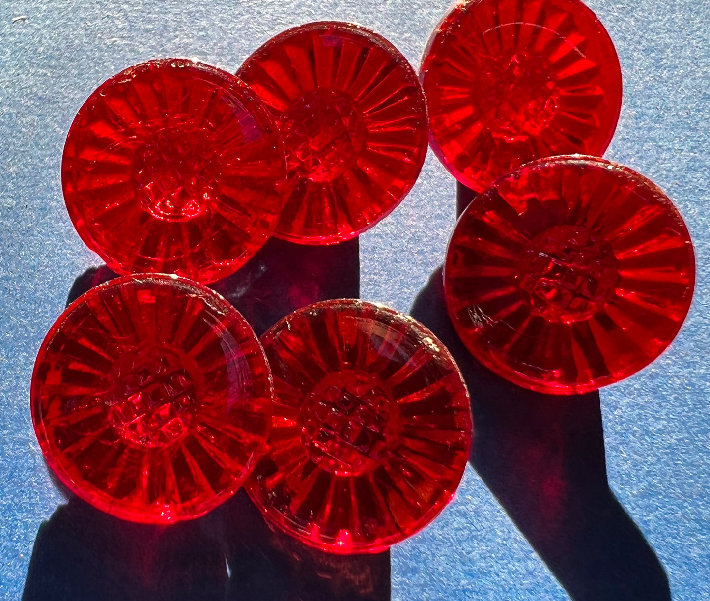 6 Delightful Vintage Crimson Red Daisy Glass Buttons 1.5cm
