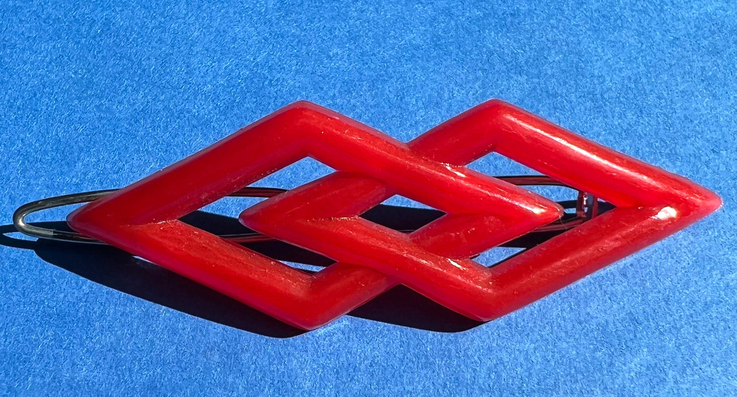 Pair of Interlocking Diamonds 1960s Red or Pink 6.5cm Hair Grips - Made in Hong Kong