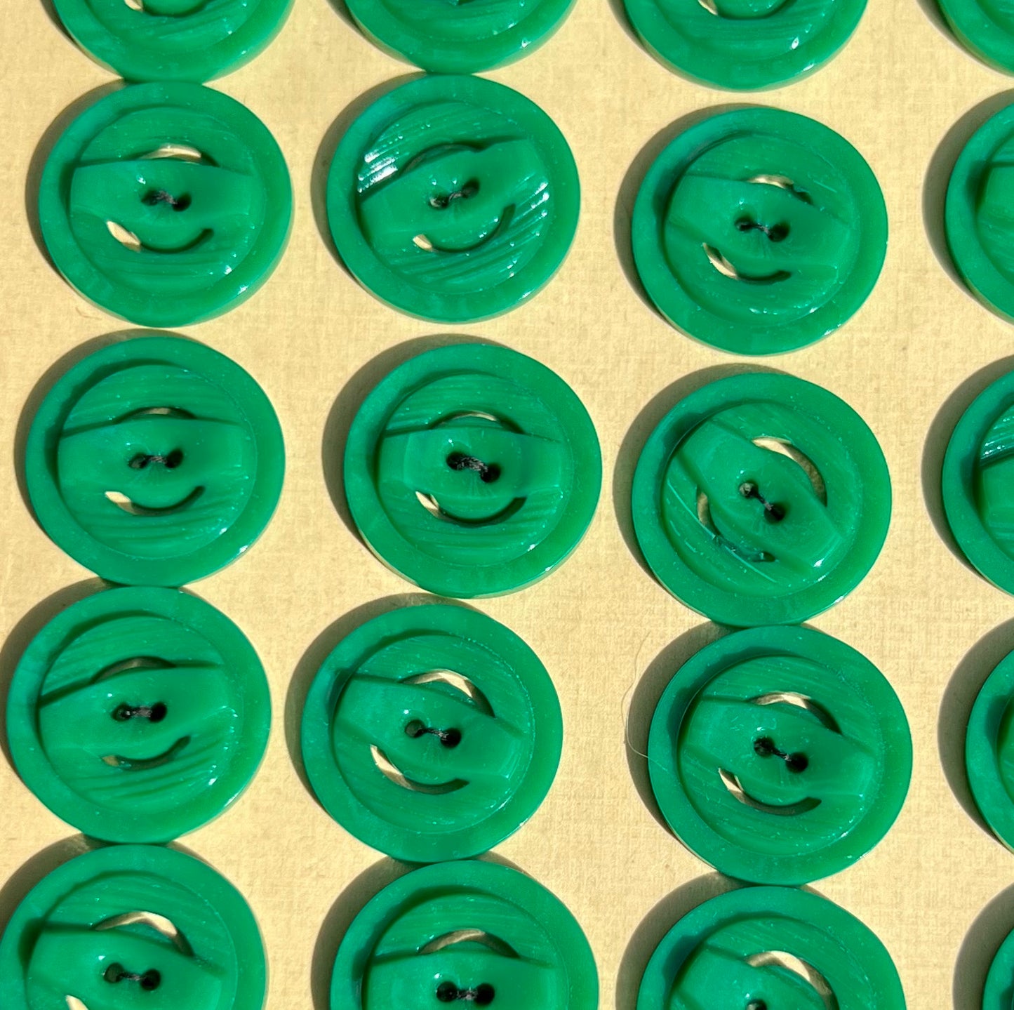 6 Vintage 1940s Dark Turquoise Green 2.2cm Buttons