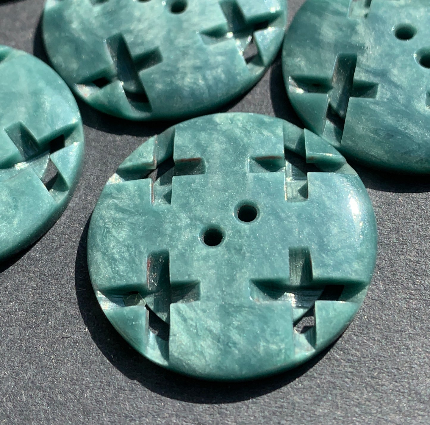 5 Interesting Stone Blue 2.8cm Vintage Buttons
