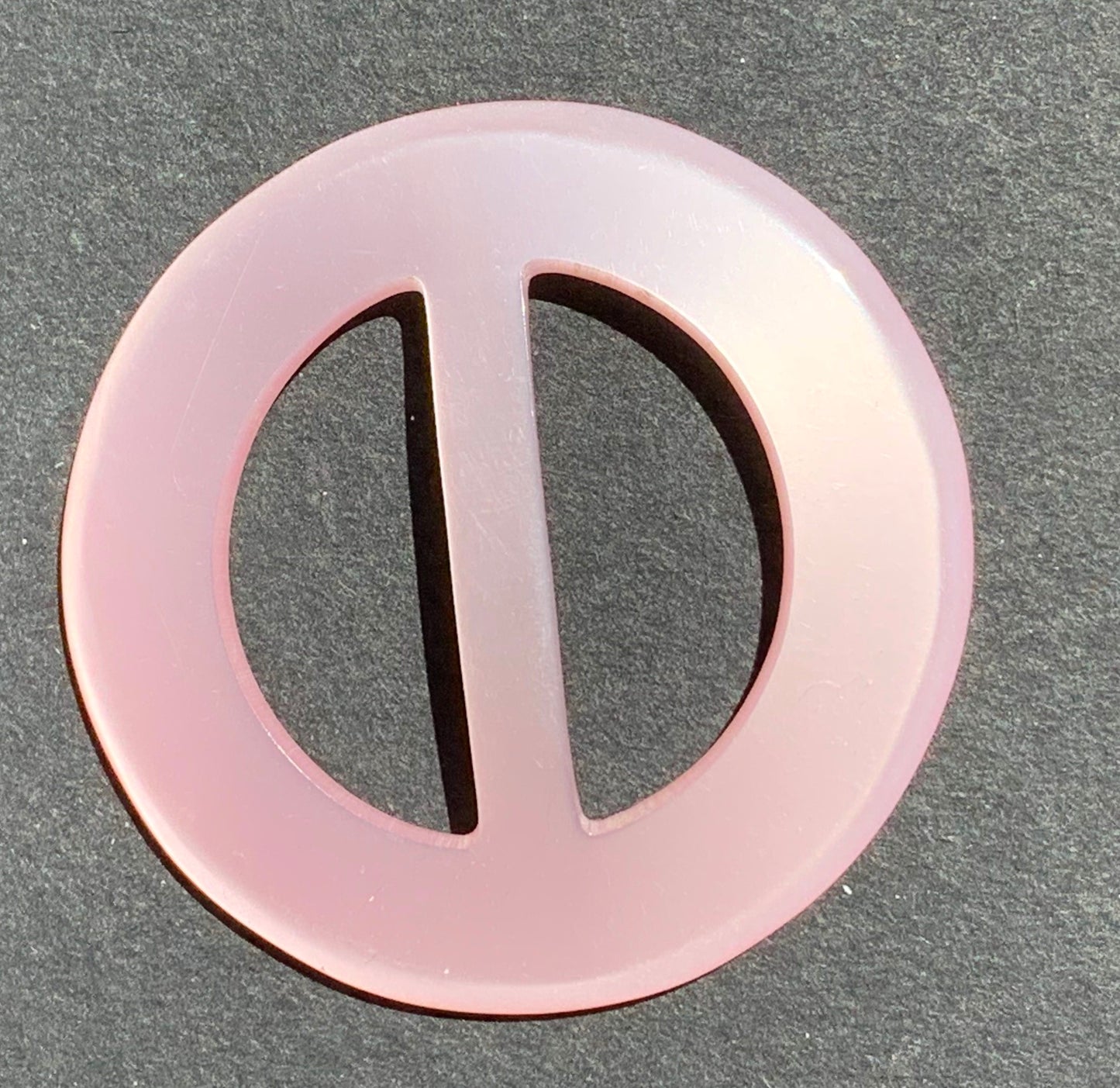 Smooth and Shimmery Baby pink 4.2cm 1940s Lucite Buckle