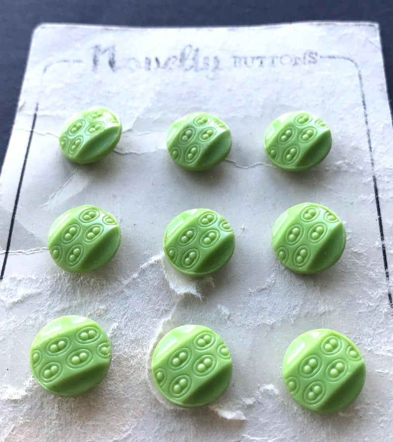 6 Fresh Green 1cm Vintage 1940s Glass Buttons