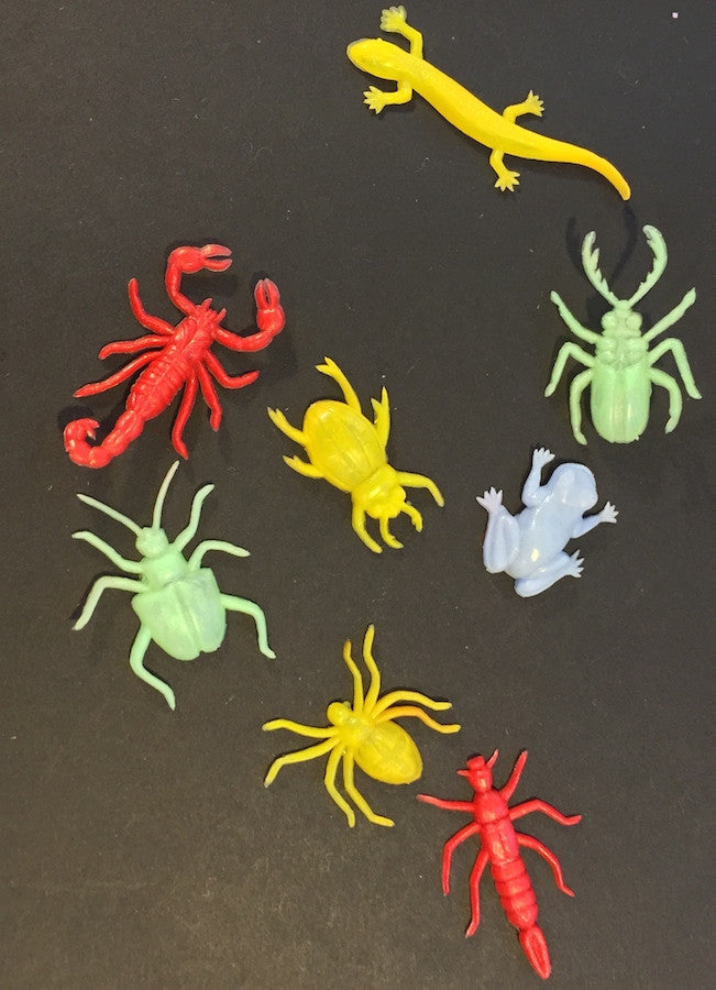 8 Rather Realistic Vintage Bugs