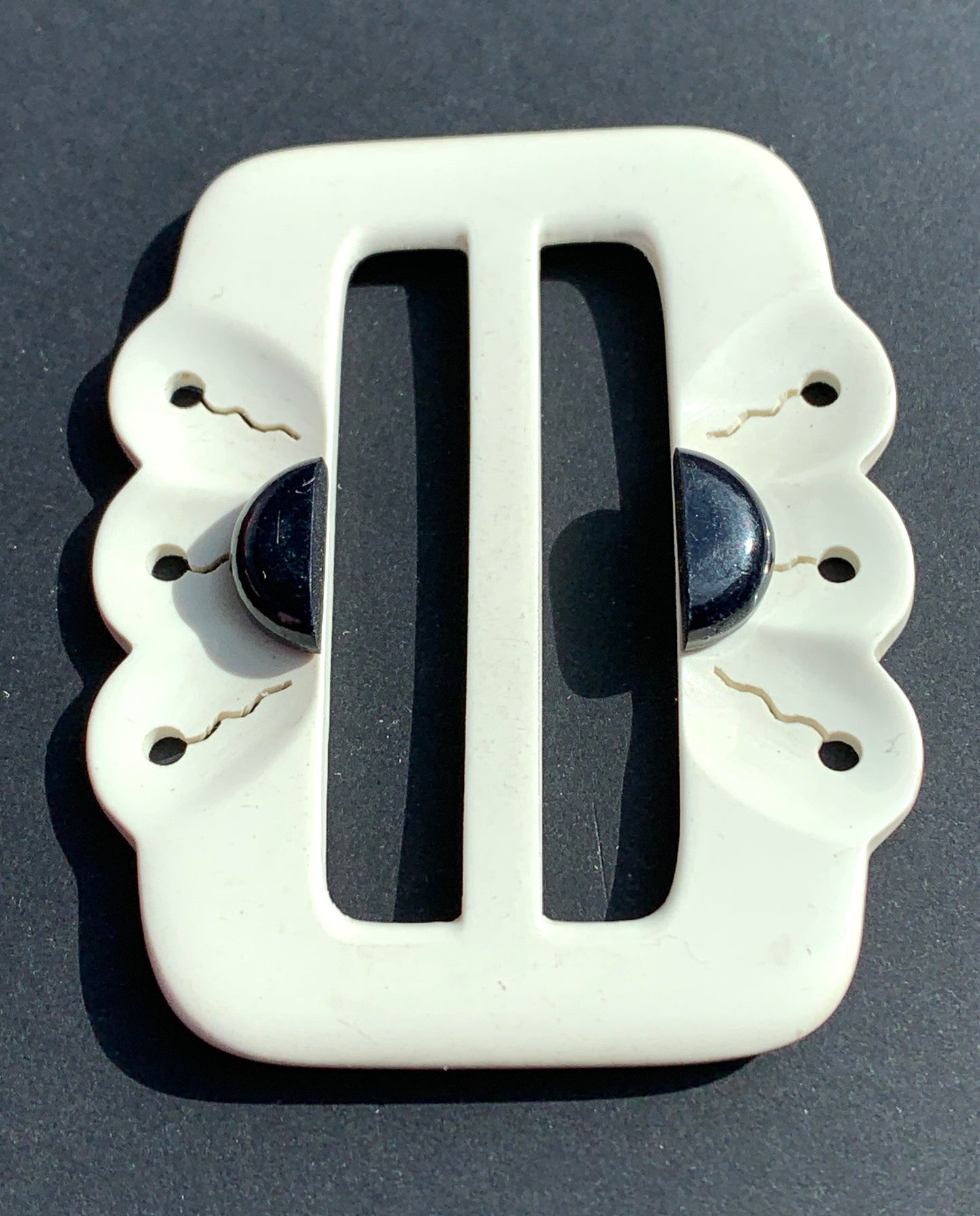 Exuberant Black and White 1940s French 8cm Belt Buckle for up to 4cm Belt