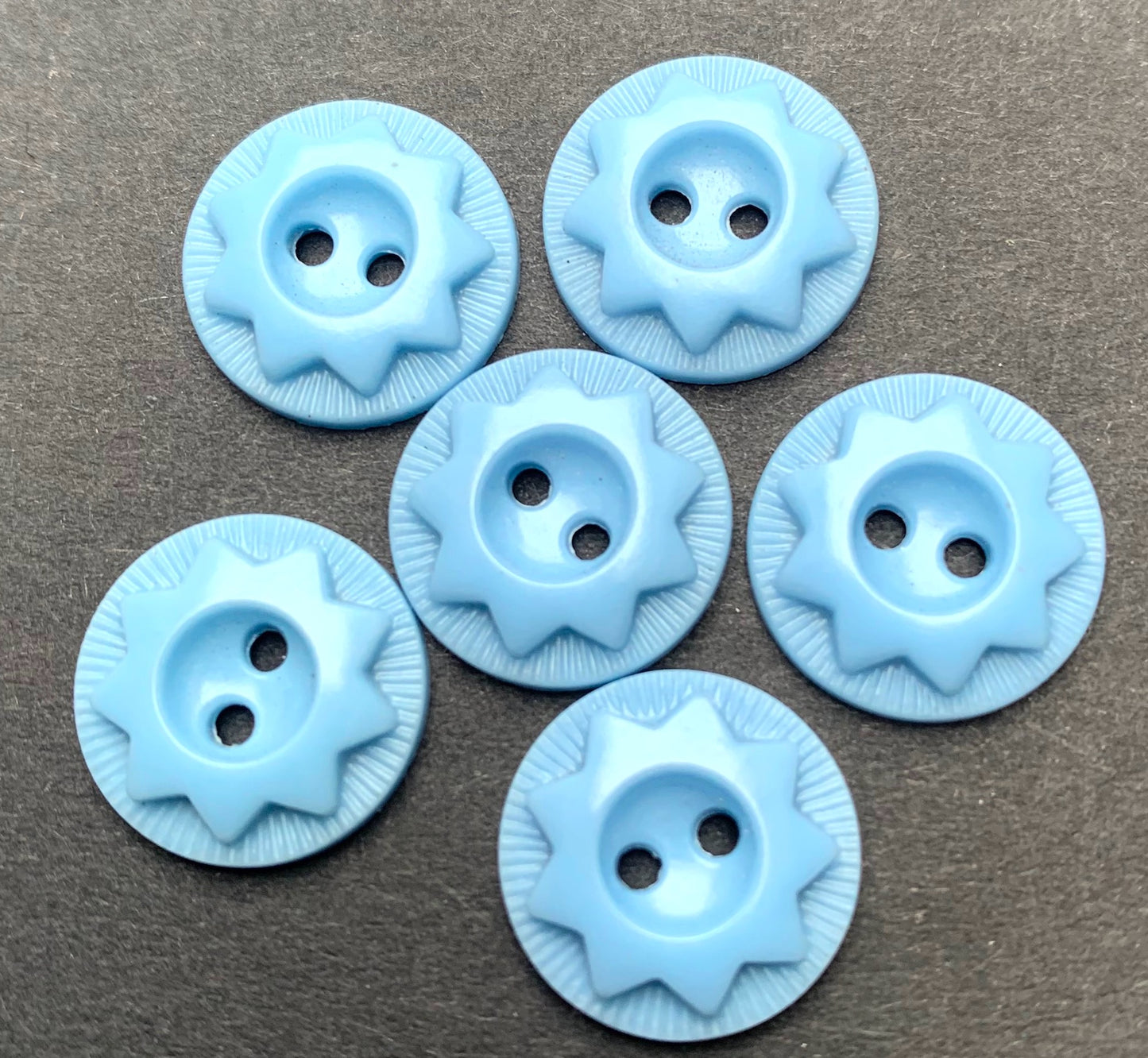 6 Baby Blue Vintage Star Buttons - 1.5cm