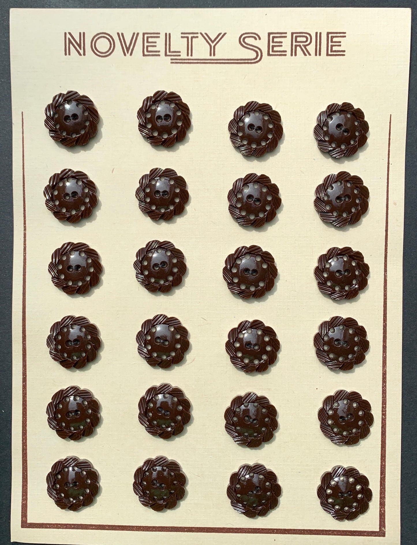 6 or 24 Rich Brown Vintage 1940s 1.7cm Buttons