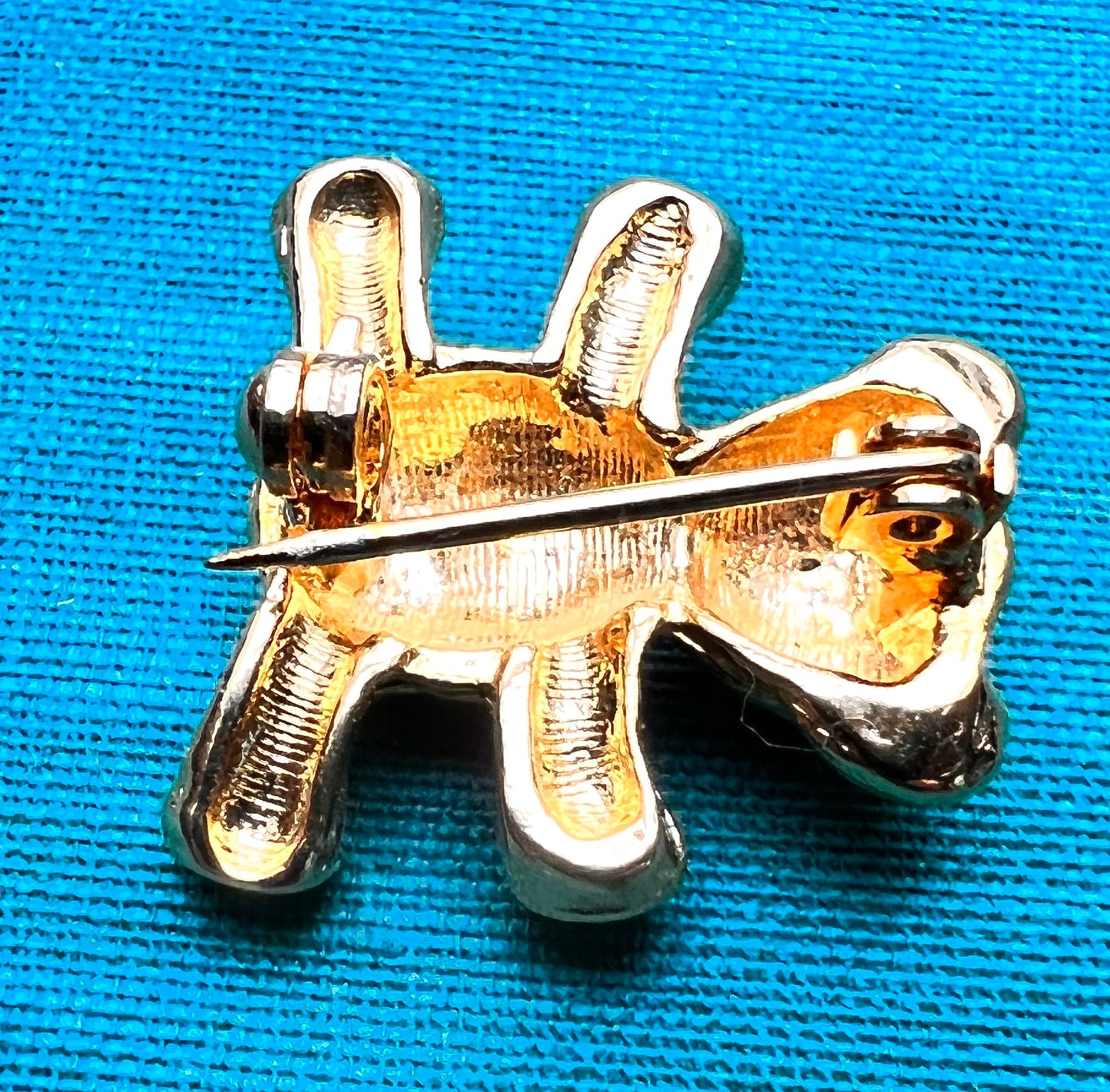 Sweet Little Vintage Teddy Bear Brooch - 2cm Tall