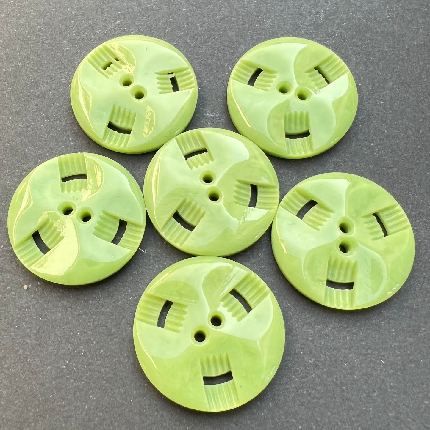 6 Lime Green 2.2cm Vintage French Buttons