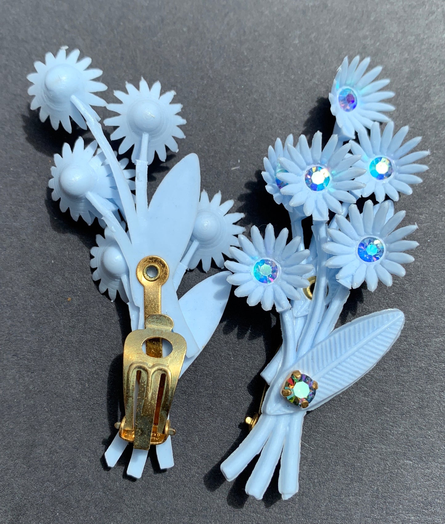 Aurora Borealis Centred Pale Blue Clip-On Vintage Flower Earrings