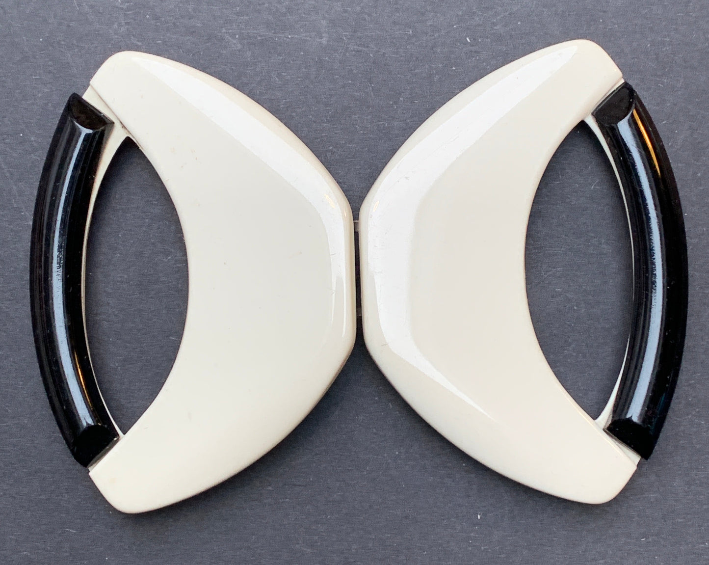 Vintage Deco 2 Part Czechoslovakian Belt Buckle for up to 4cm Belts.