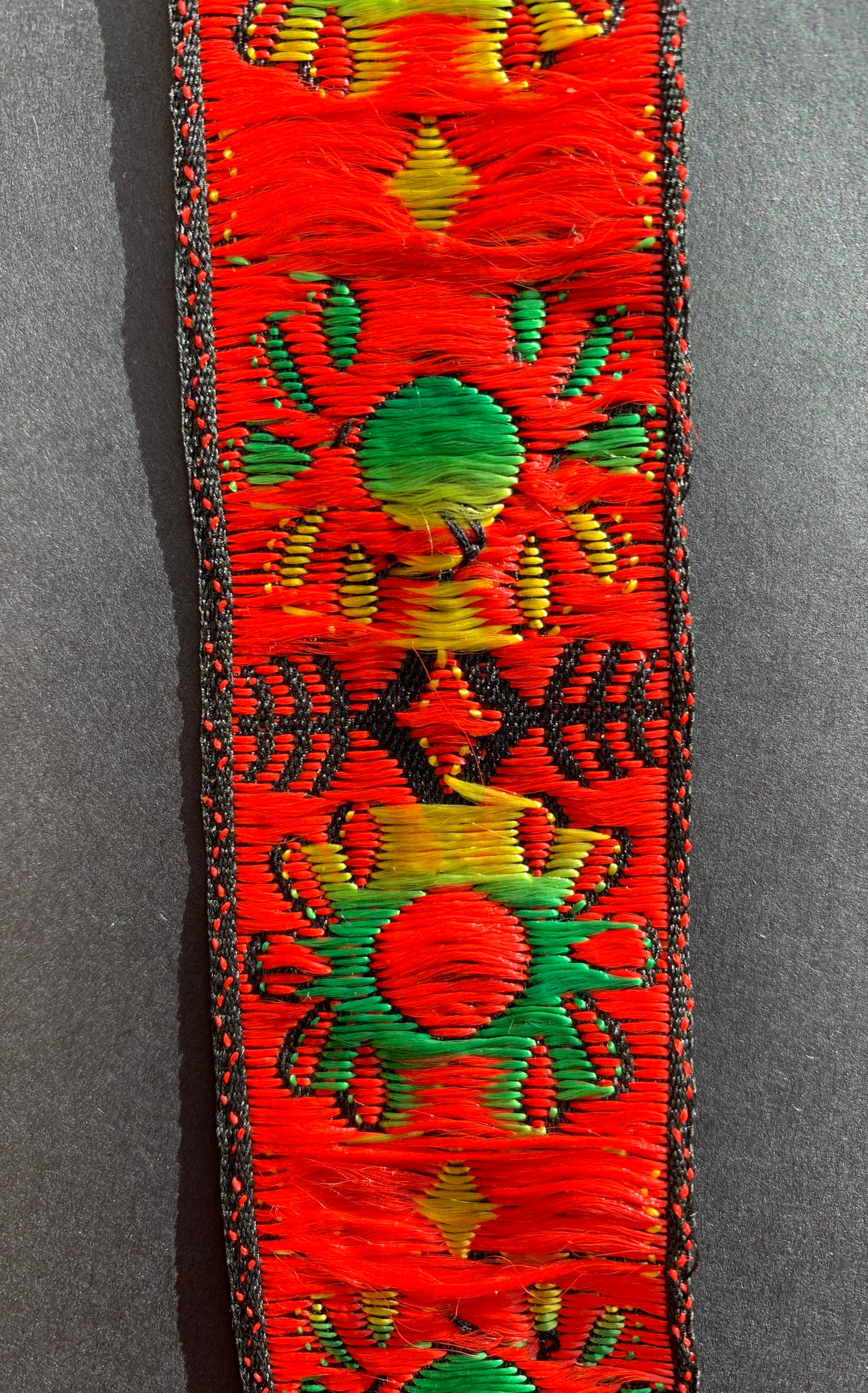 1m of Vintage Multicoloured Trim with Mirrors 3.5cm wide