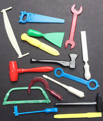 30 Vintage Plastic tools - 5.5cm - Perfect for Jobs around the Dolls House