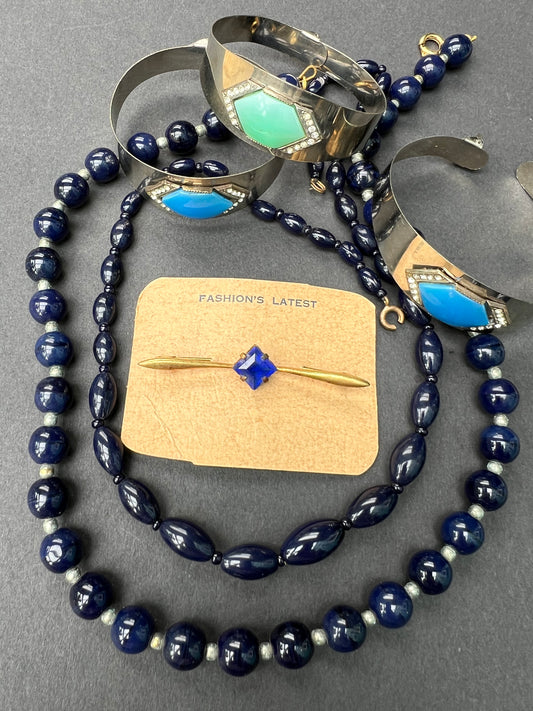 6 Pieces of Vintage Blue Jewellery