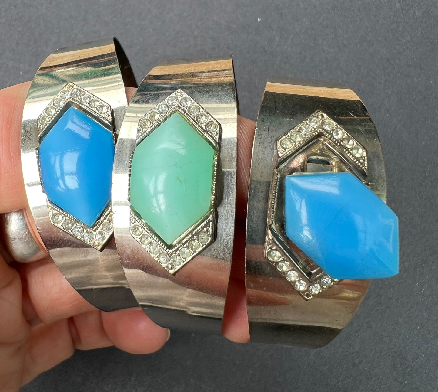 6 Pieces of Vintage Blue Jewellery