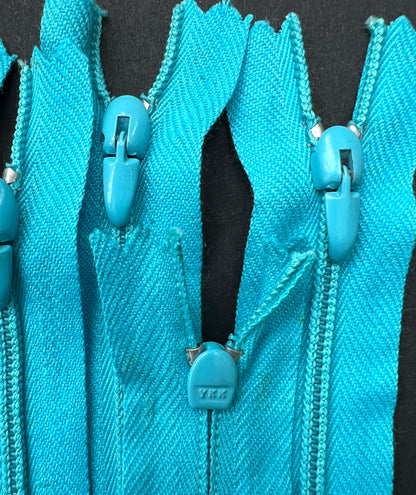 10 Vintage 7" Pleasing Aqua  Blue Y.K.K Metal Teeth Zips
