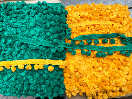 Wholesale Card of 36yds of  Vintage Yellow or Green Pom Pom Trim Made in Japan