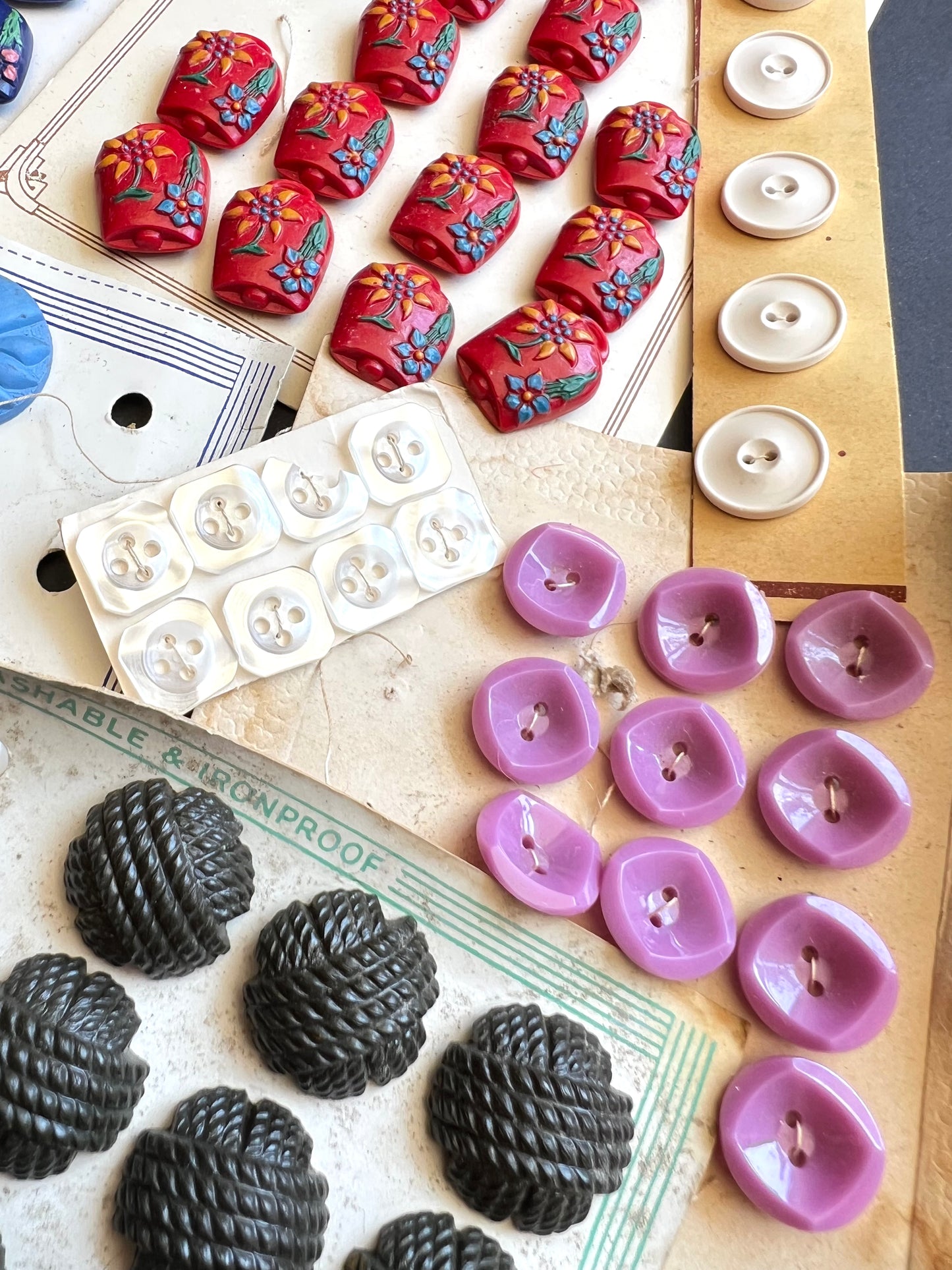 8 Part Sheets of Vintage Buttons (K)