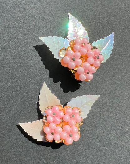 Iridescent Leaves, Pink + Gold Flowers...Delightful Vintage Clip On Earrings