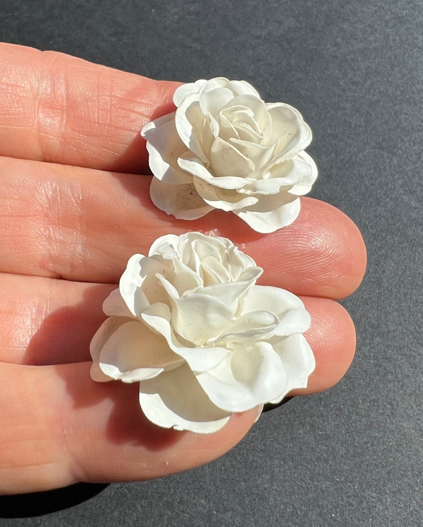 Vintage 1940s  White Celluloid Flowers Screw On Earrings