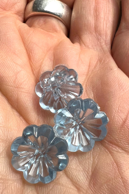 6 Vintage 12mm Sparkly Blue Flower Buttons