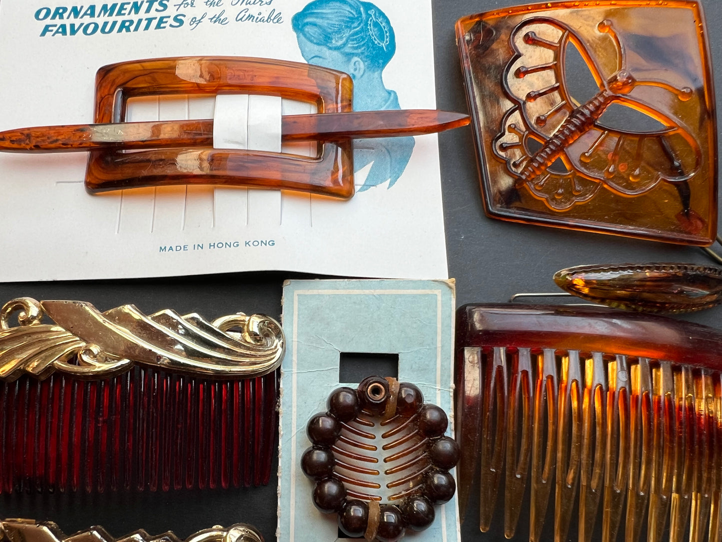 Job Lot of Vintage Tortoiseshell Hair Accessories (2)