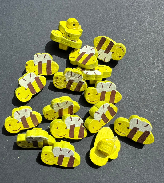 Job Lot of 17 Wooden 2cm Bee Buttons